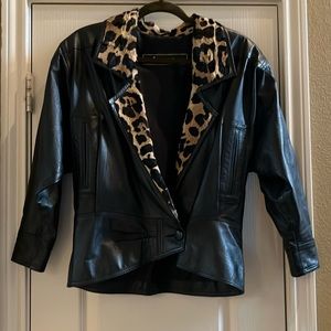 Vintage Lillie Rubin Size 4 leopard and leather jacket.